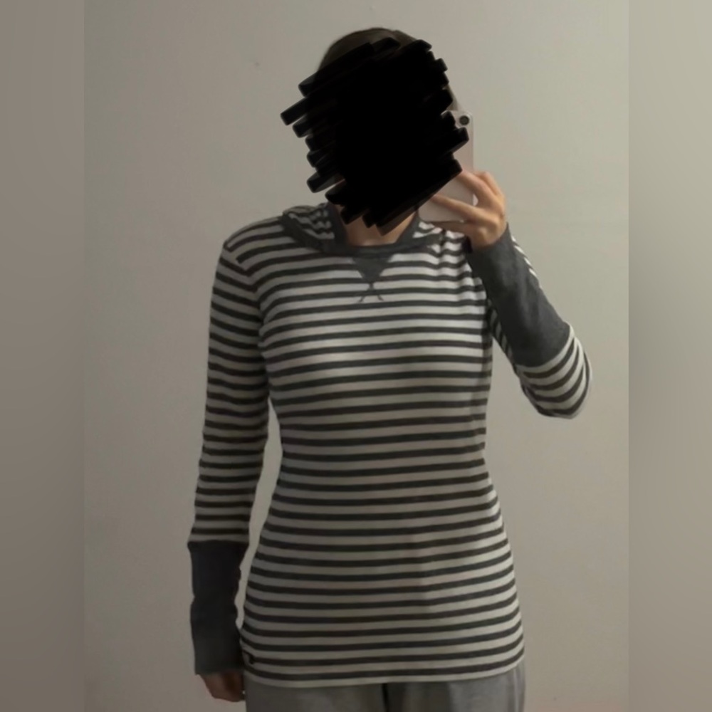 Fitted Hoodie